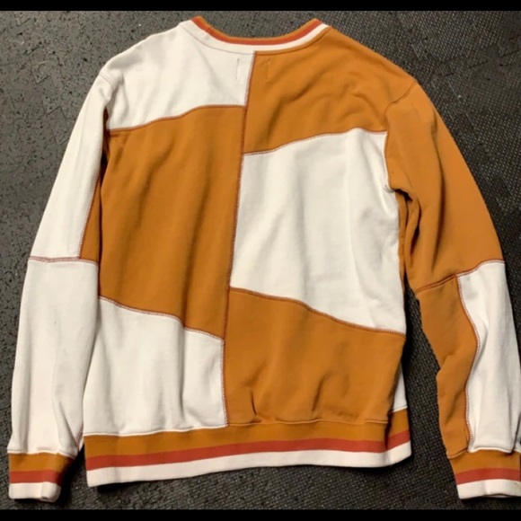 Perfect condition urban outfitters sweatshirt - Picture 1 of 3